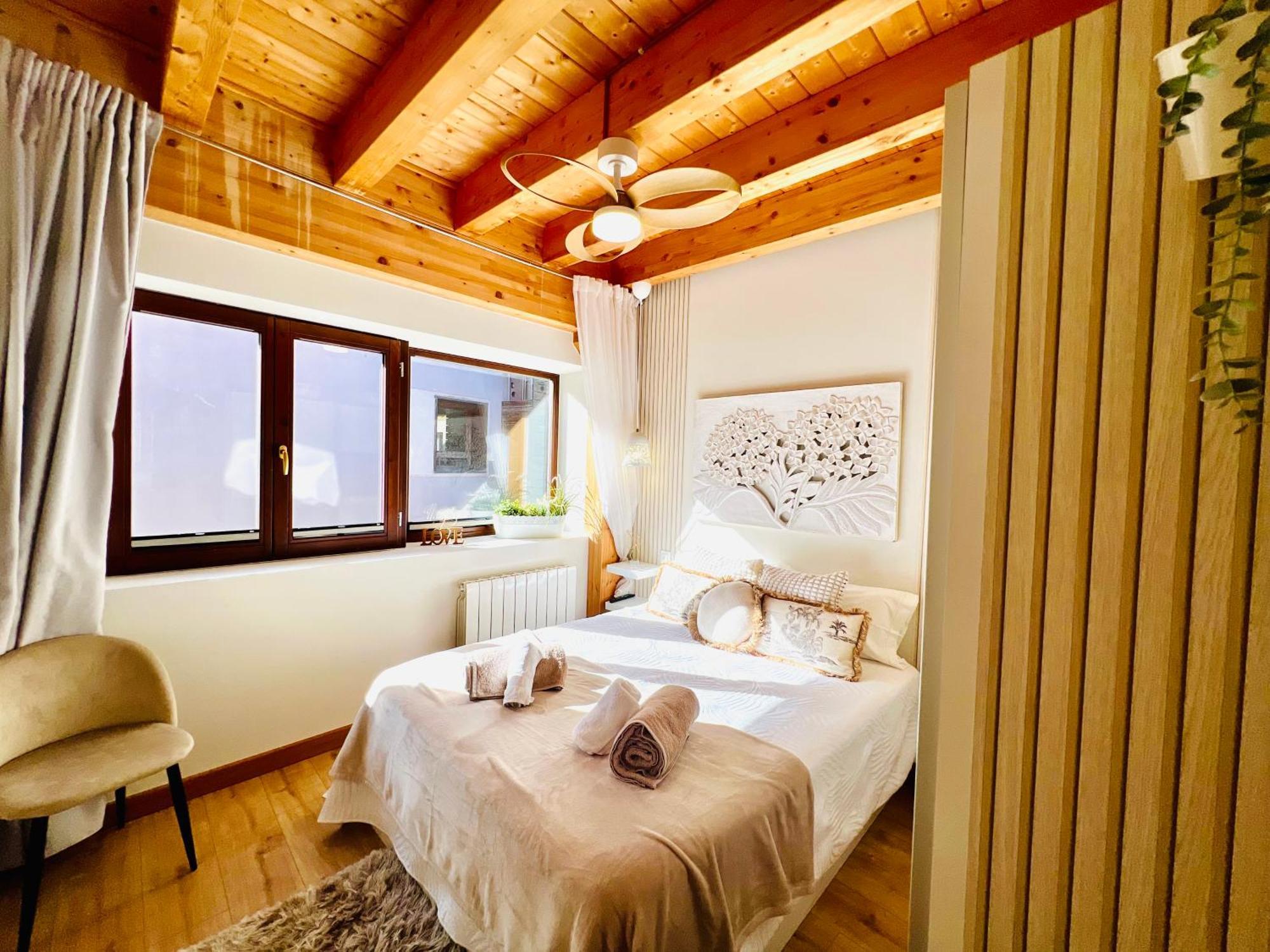 El Capricho De Claudia_ Apartamentos Burgos Catedral Ngoại thất bức ảnh