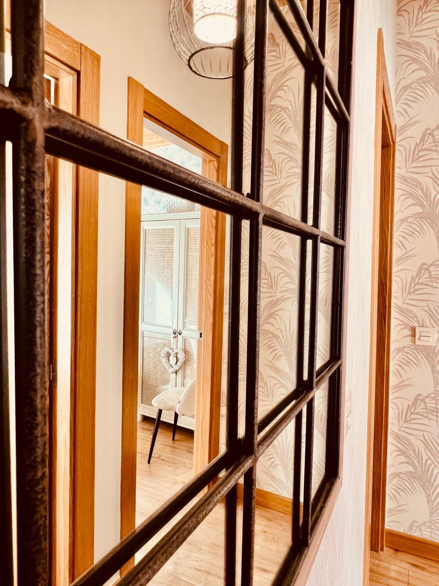 El Capricho De Claudia_ Apartamentos Burgos Catedral Ngoại thất bức ảnh